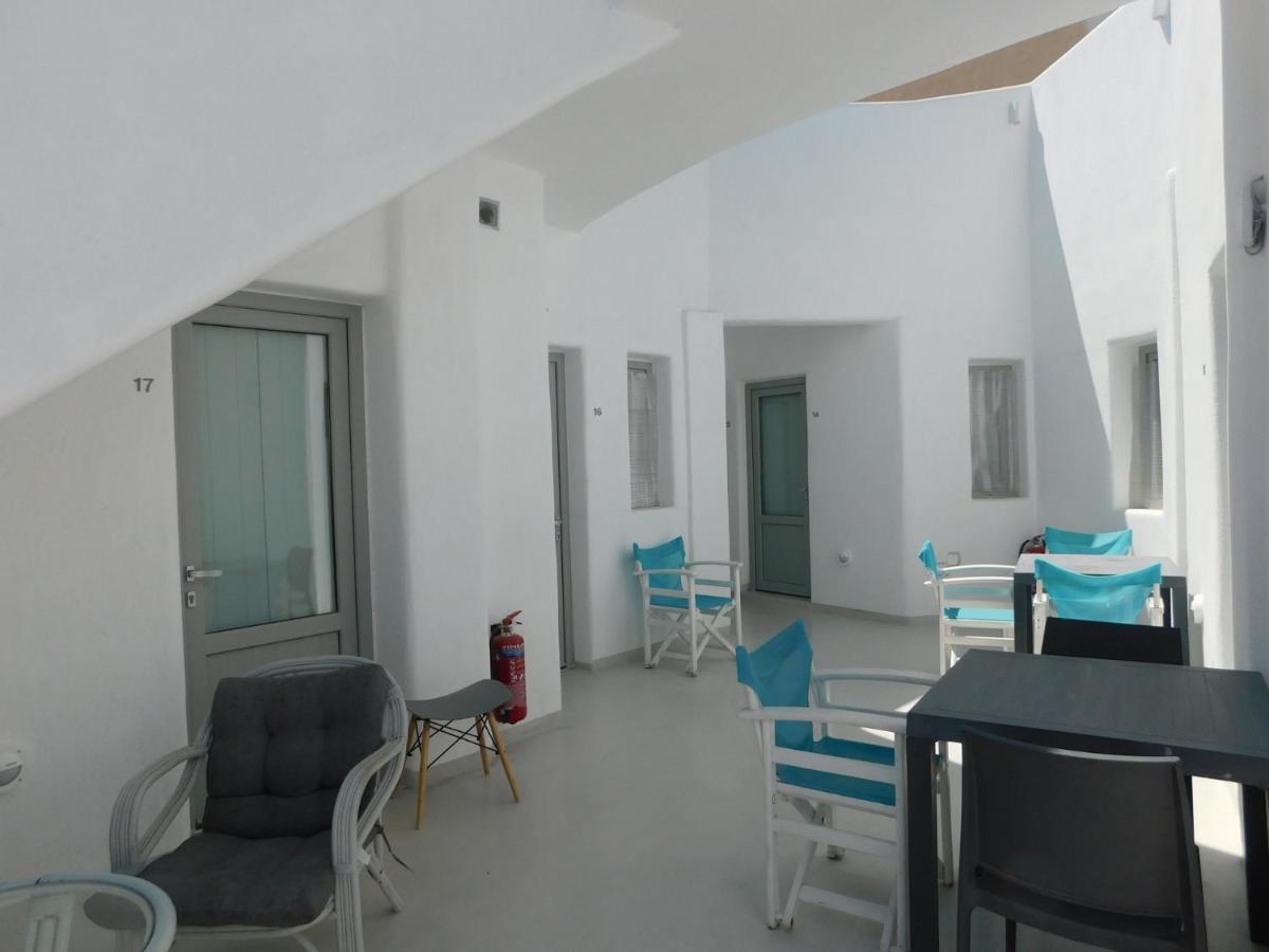 Livin Santorini - Center Rooms Santorini Island Exterior photo